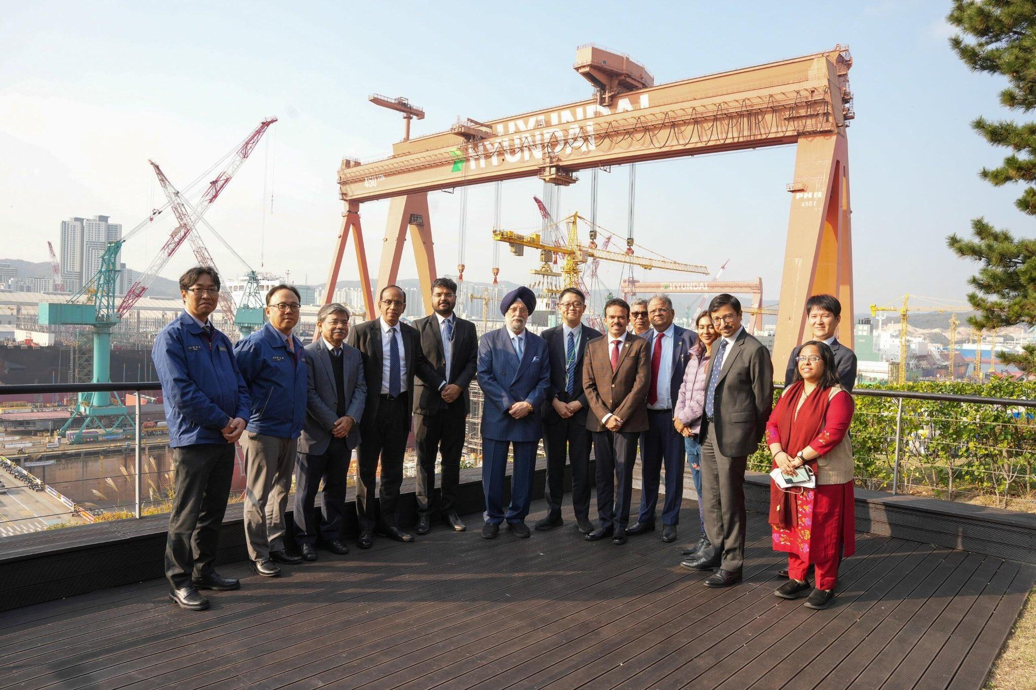 Visited the state-of-the-art shipyard of HD Hyundai Heavy Industries in Ulsan