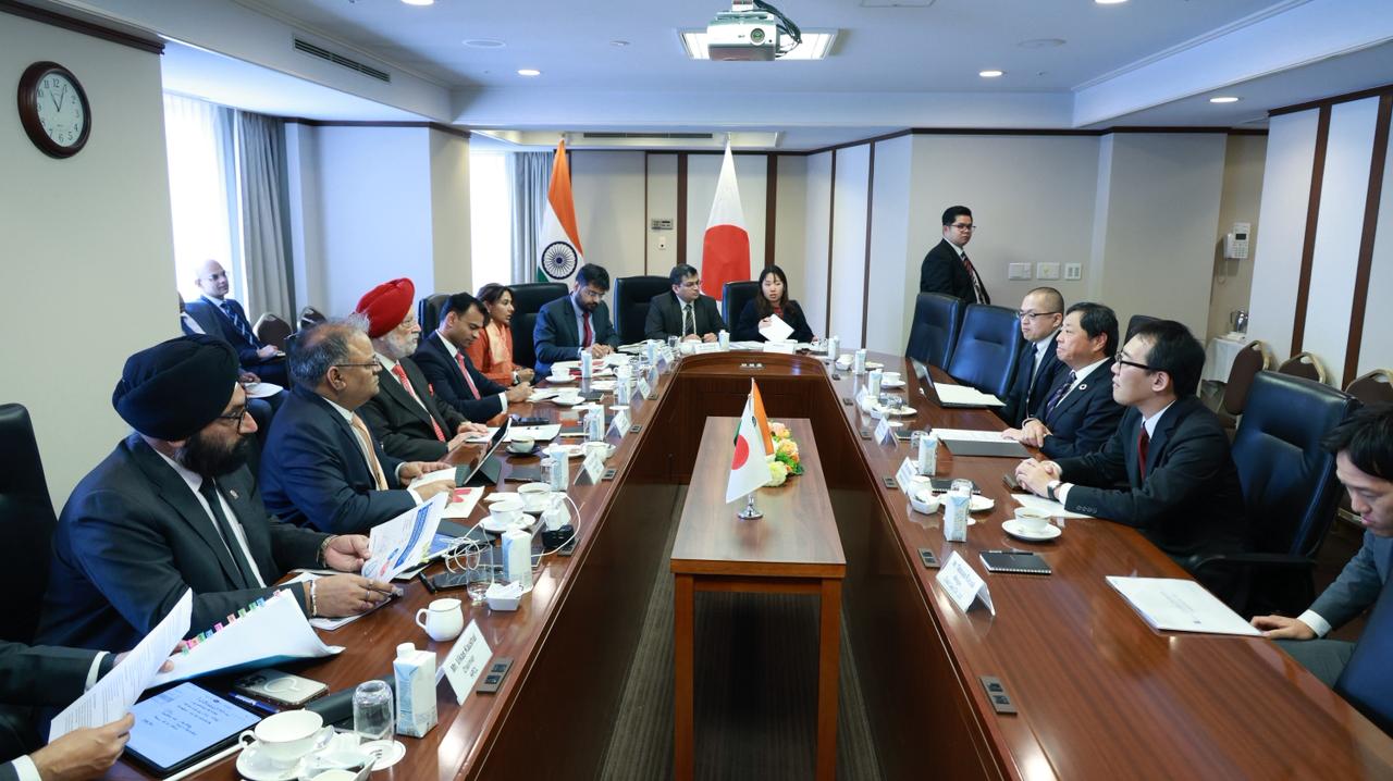 Met Mr. Keiji Takemori, Representative Director & Executive VP of Osaka Gas, in Tokyo