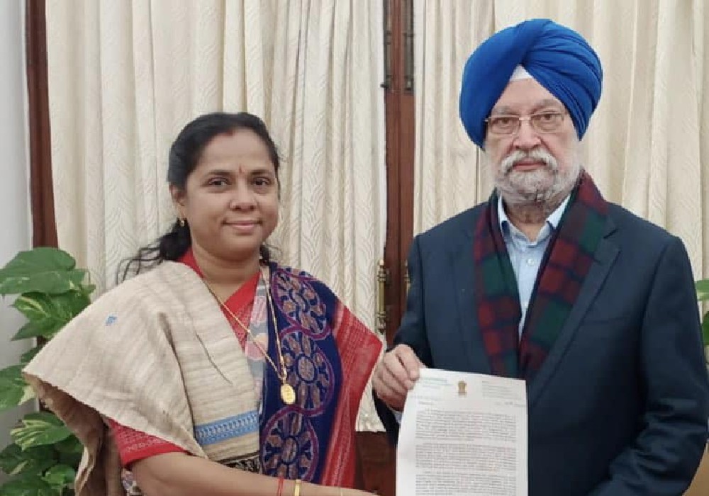 Met Member of Parliament from Bhadrak, Odisha & Advisor, Biju Mahila Janata Dal- Smt Manjulata Mandal Ji