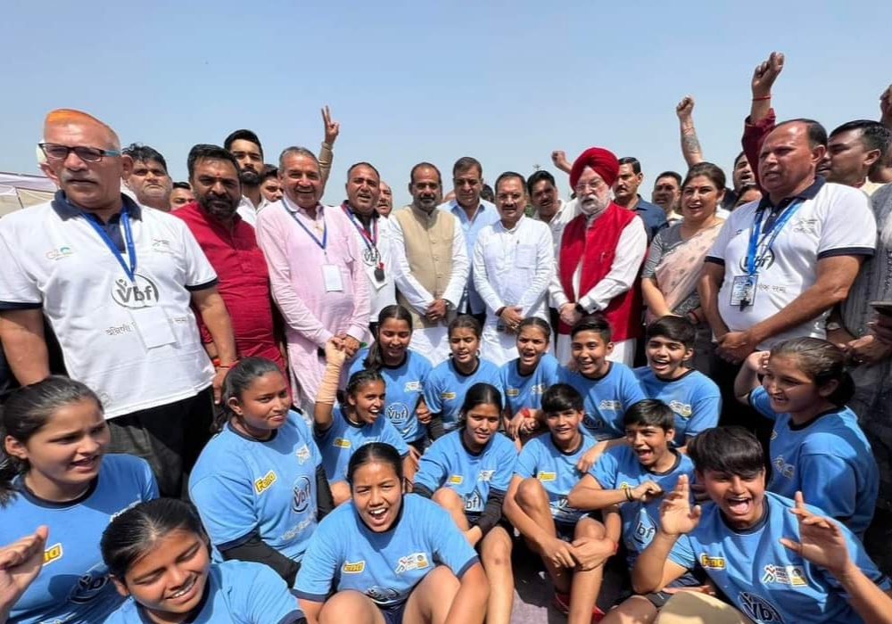 Met young Kabaddi players at the closing ceremony of the Kabaddi Tournament organised by South Delhi MP Sh Ramesh Bidhuri Ji