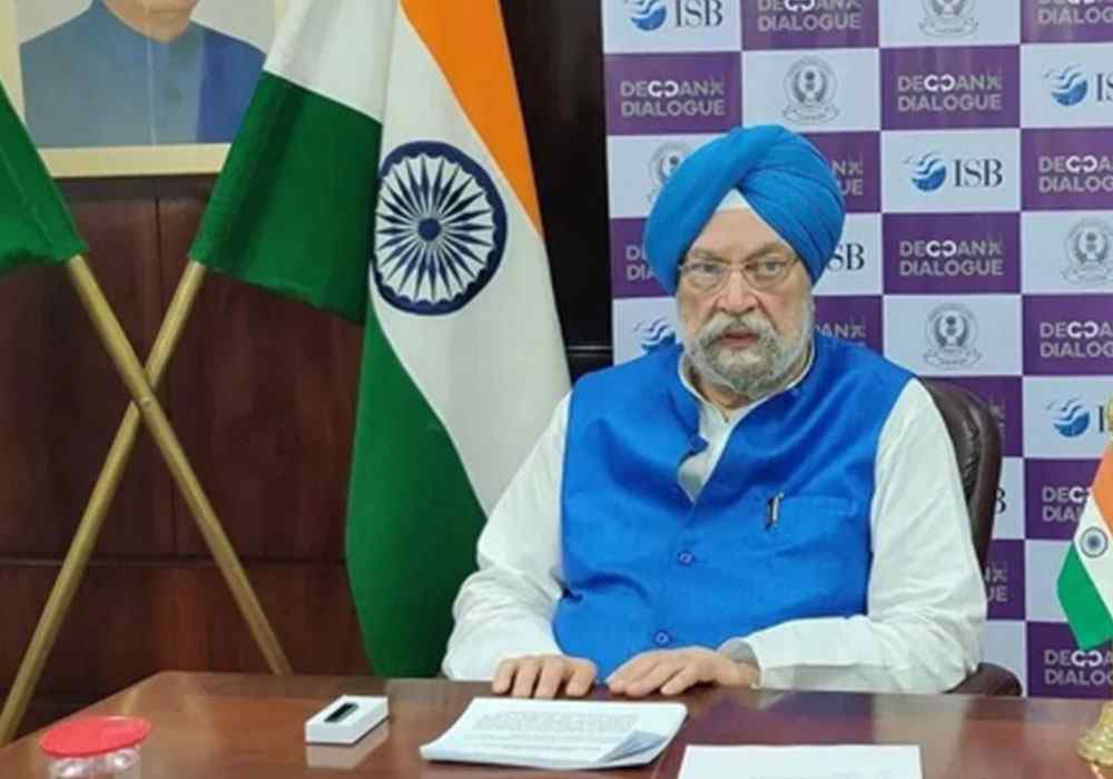 Newly-appointed Minister Of Petroleum And Natural Gas Hardeep Singh Puri Takes Charge | Republic TV