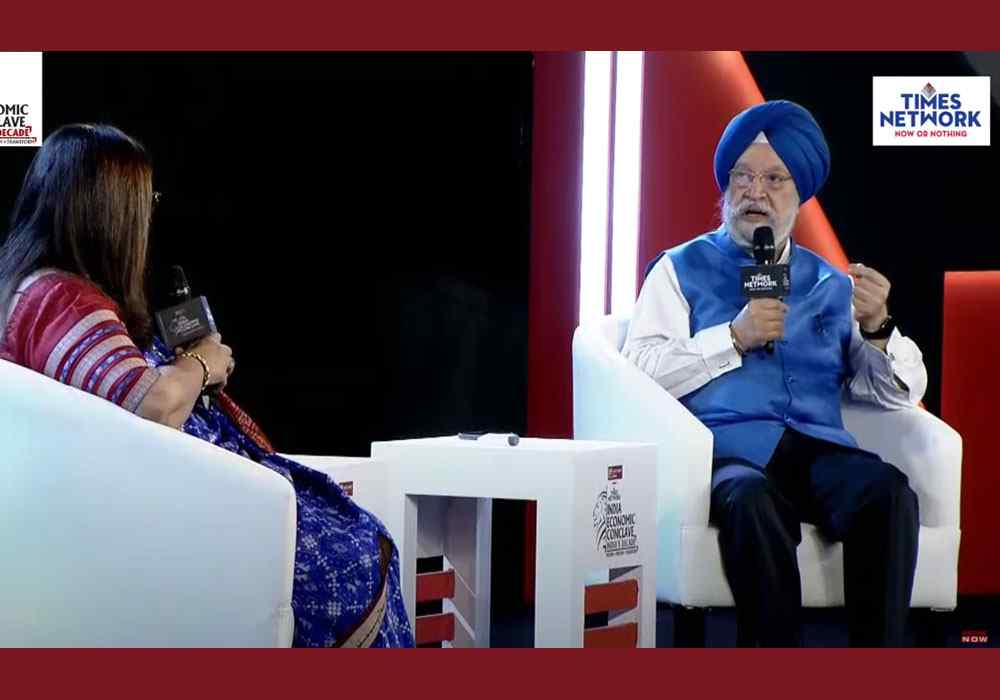 Aviation Minister Hardeep Singh Puri on Privatisationn of Airlines | India Economic Conclave 2021