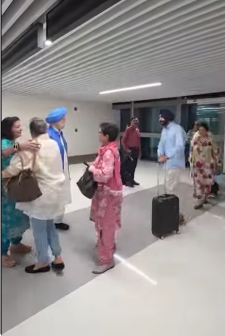 #GuruCharanYatra: With friends and family, arrived sh Patna Sahib